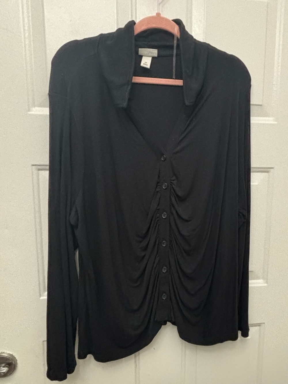 Ava & Viv Black Rayon Blend Ruched Button-Front Long Sleeve Top